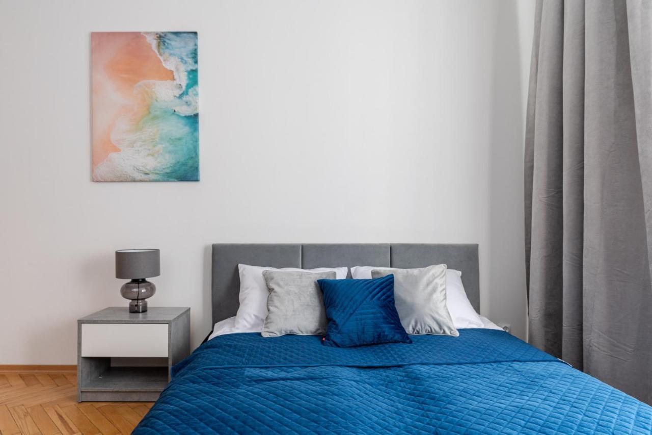 Apartment Corner Near Vistula River